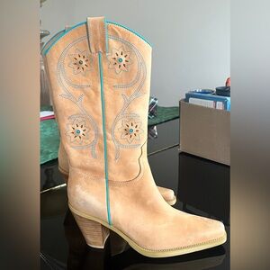 New Franco Sarto Tan w/ Turquoise trim Western Cowboy Boots size 6
